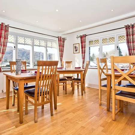 Log House 4* Ambleside