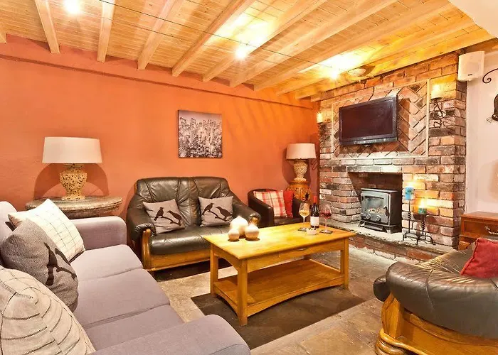 Bed & Breakfast Log House 4*